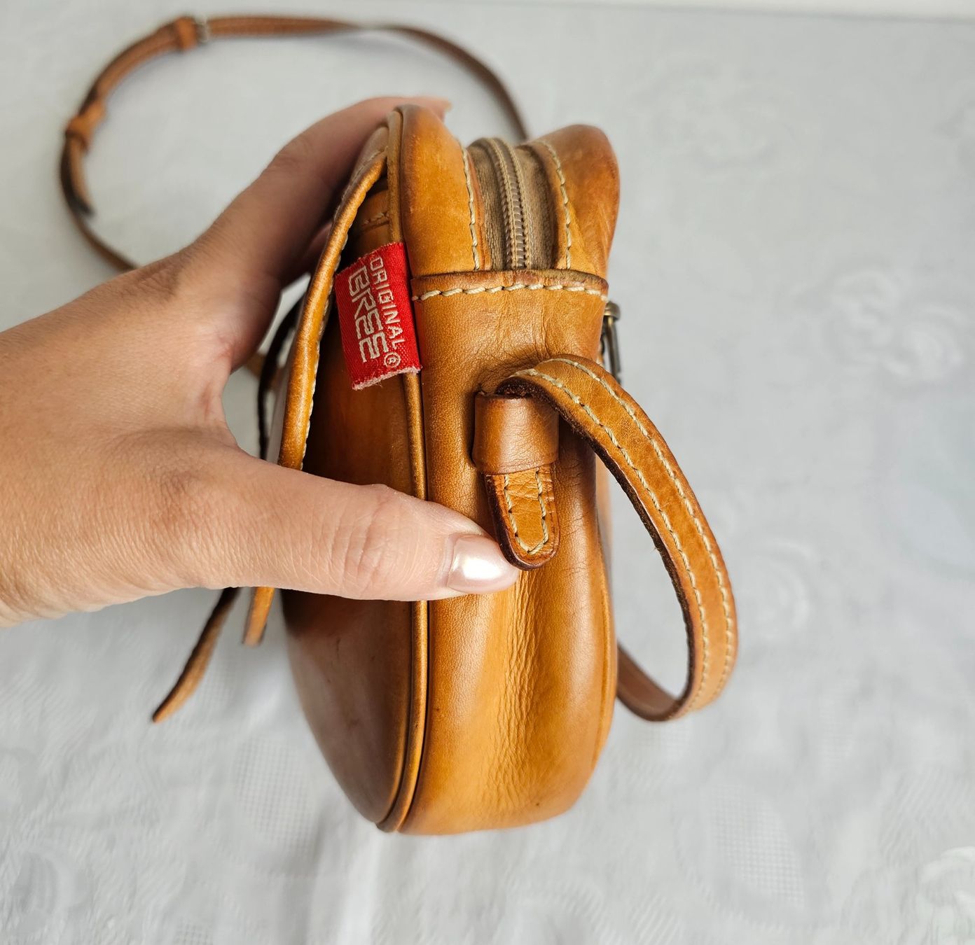 Bree Borse da donna: *BREE * Leder Umhängetasche – Usato da Bronschhofen venduto da David80 4