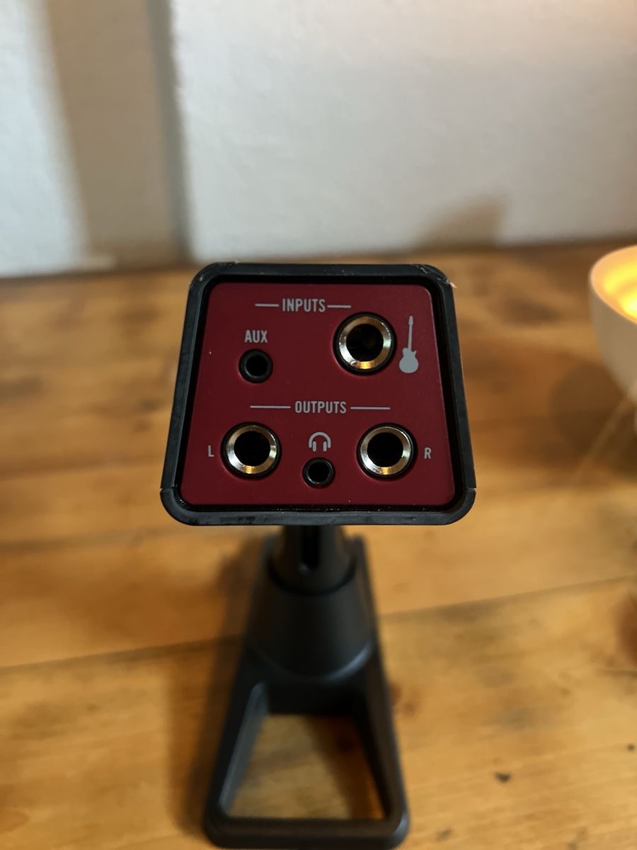 Line 6 Mikrofone: Line 6 Sonic Port VX Audio Interface mit integriertem Stereo – Gebraucht aus Diemtigen von mat_k2gp 1