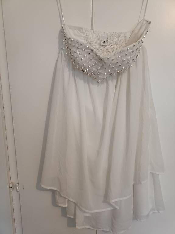 Vila Vestiti: Robe bustier blanche taille M – Usato da Cugy FR venduto da angelica214