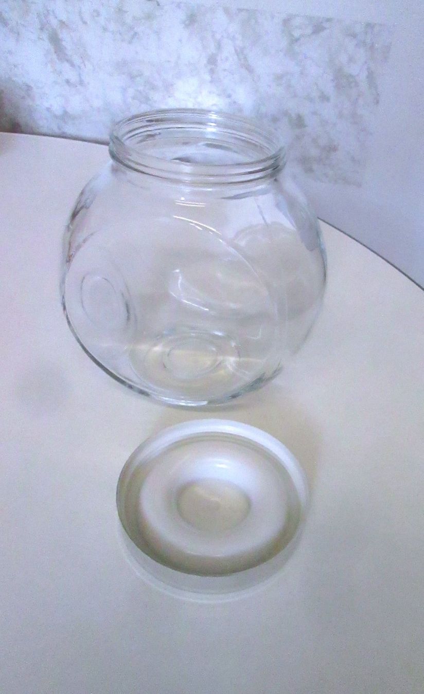 Behälter & Ähnliches: Glasbehälter mit Kunststoffdeckel – Gebraucht aus Sementina von babucia 1