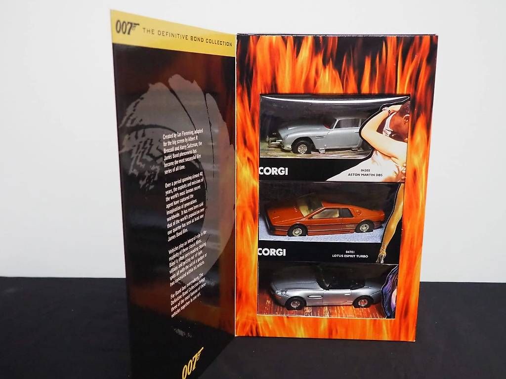 Corgi Toys Modellini d'auto: Corgi James Bond 007 THE DEFINITIVE BOND COLLECTION – Nuovo e nell'imballaggio originale da Allschwil venduto da Majo1 2