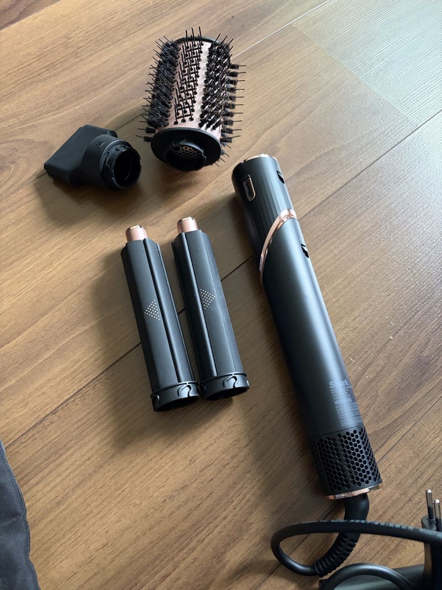 Piastre & Arricciacapelli: SharkFlexStyle 3-in-1 Haarstyler/Lockenstab – Nuovo (secondo la descrizione) da Breitenbach venduto da gift1 1