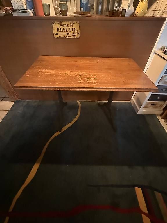 Tavoli: Table de bistrot – Usato da Dompierre VD venduto da cle_2htj