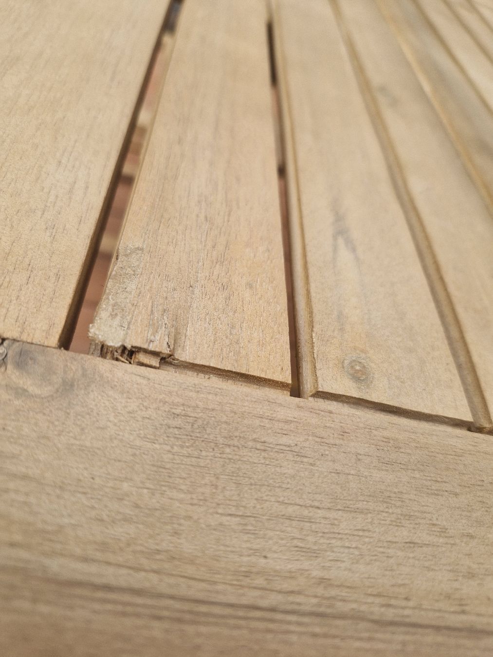 Tables: Gartentisch Akazienholz  – D'occasion à Buttwil par SabrinaA03 3