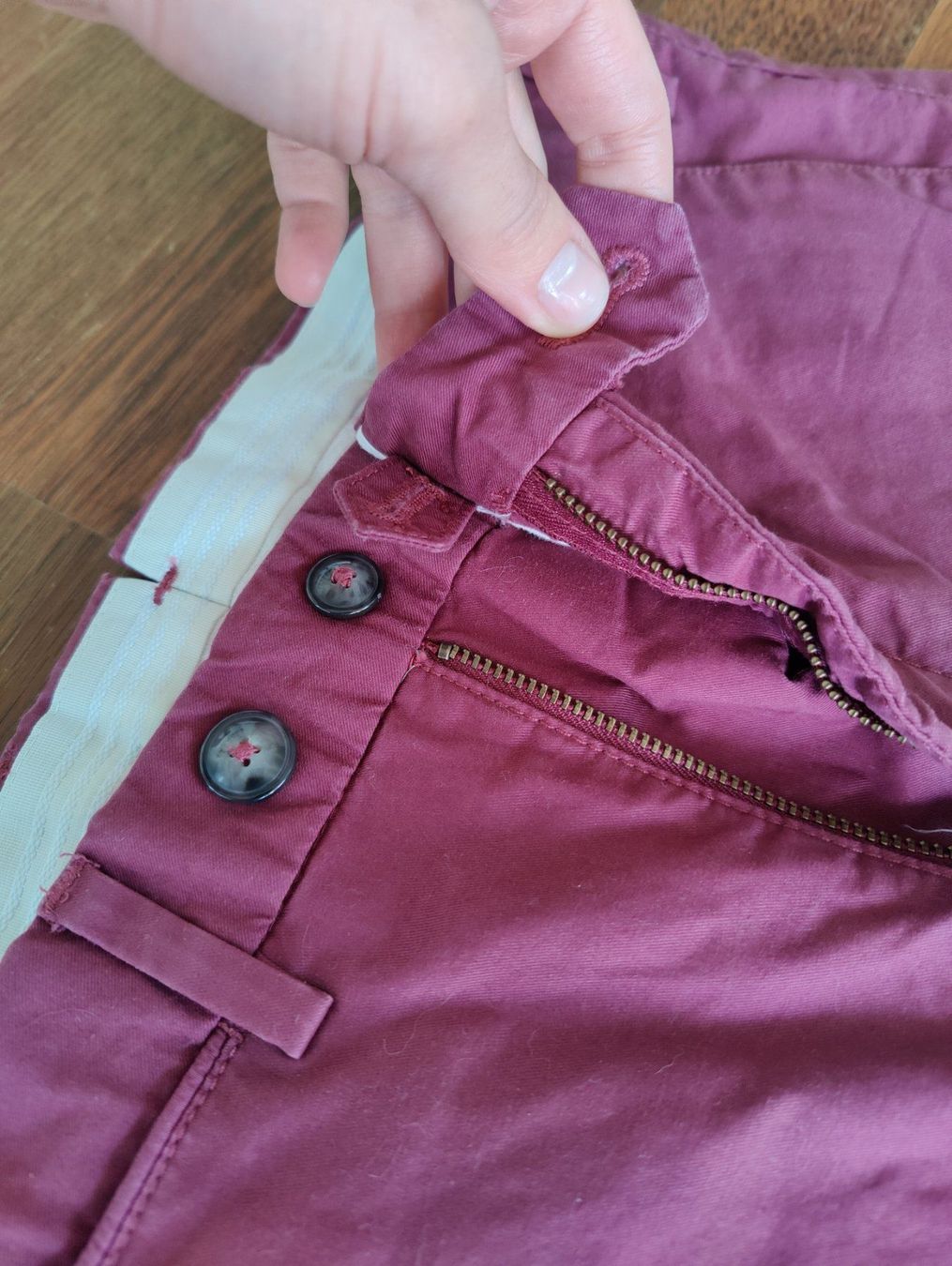 Mango Pantaloni: Bermudas shorts Mango – Usato da Dietikon venduto da mike.thorton 1