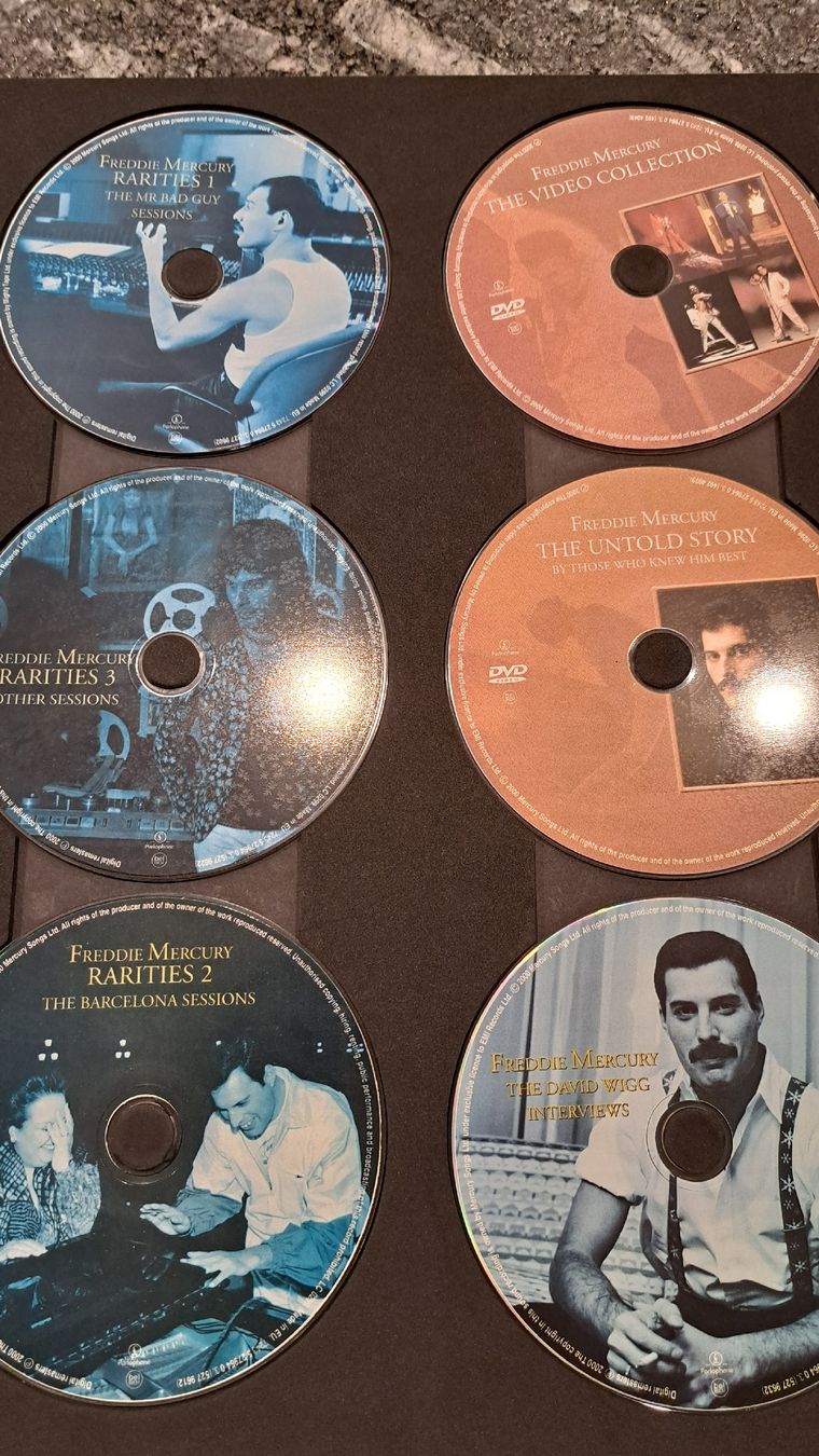 Libri: Freddie Mercury The Solo Collection – Nuovo (secondo la descrizione) da Oberegg venduto da Stern80 3