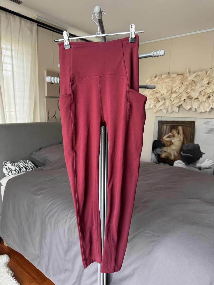 Leggings: Beyond Yoga Leggings with Pockets S – Usato da Küsnacht ZH venduto da pup_culture 1