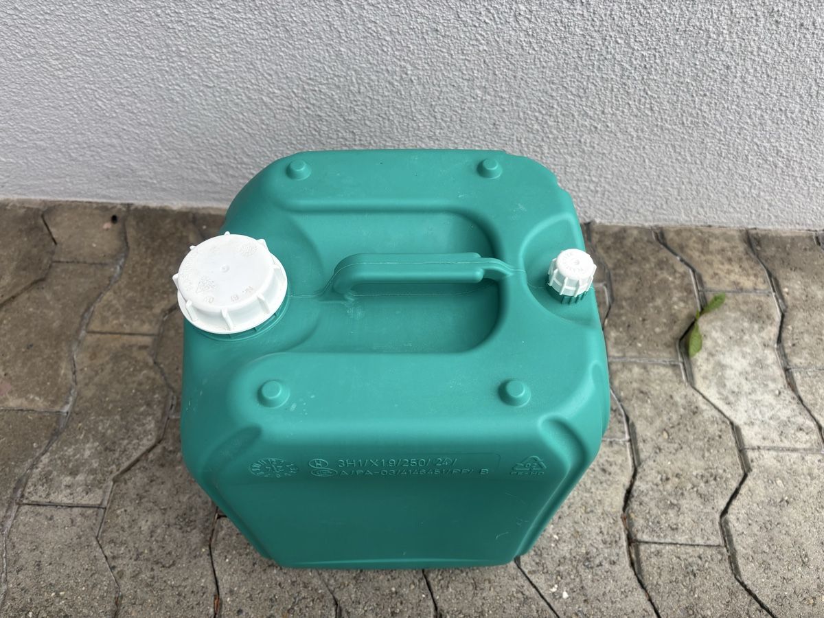Accessori per altri veicoli: Kanister 20 Liter – Usato da Jonschwil venduto da Lambo5000 3