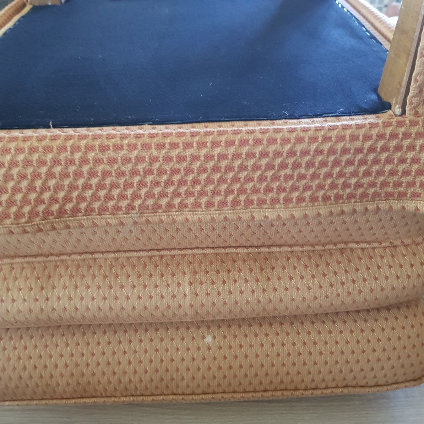 Hocker: Pouf ou repose-pieds – Neu (gemäss Beschreibung) aus Bouveret von Hannelor0 5