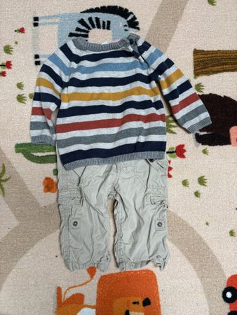 Baby Set Grösse 68Pullover gestreift und Hose beige gebrauch