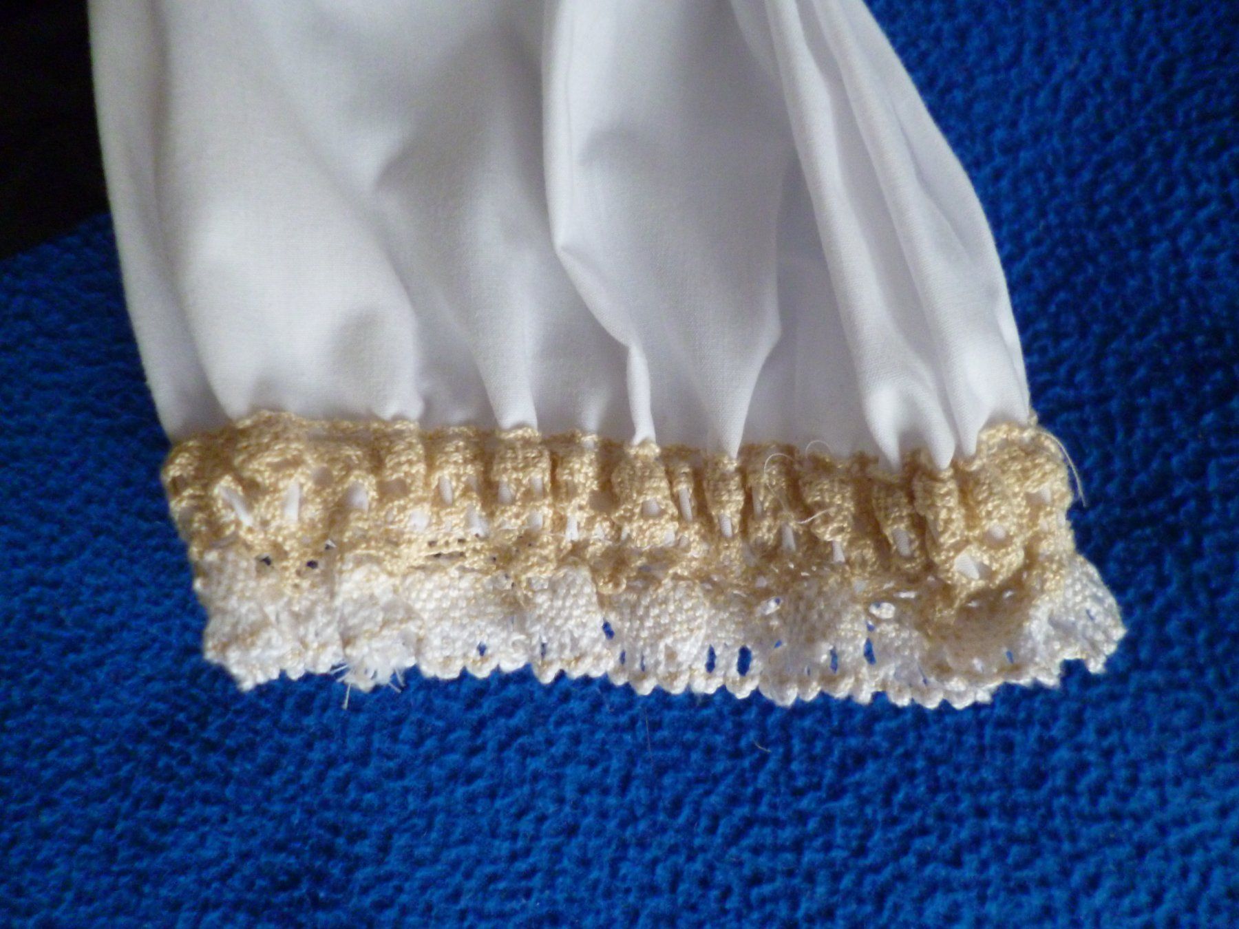 Kleider: Dirndl Oberteil, Grösse 38, Stockerpoint, ganz neu – Neu und originalverpackt aus Unterseen von marathon1 5