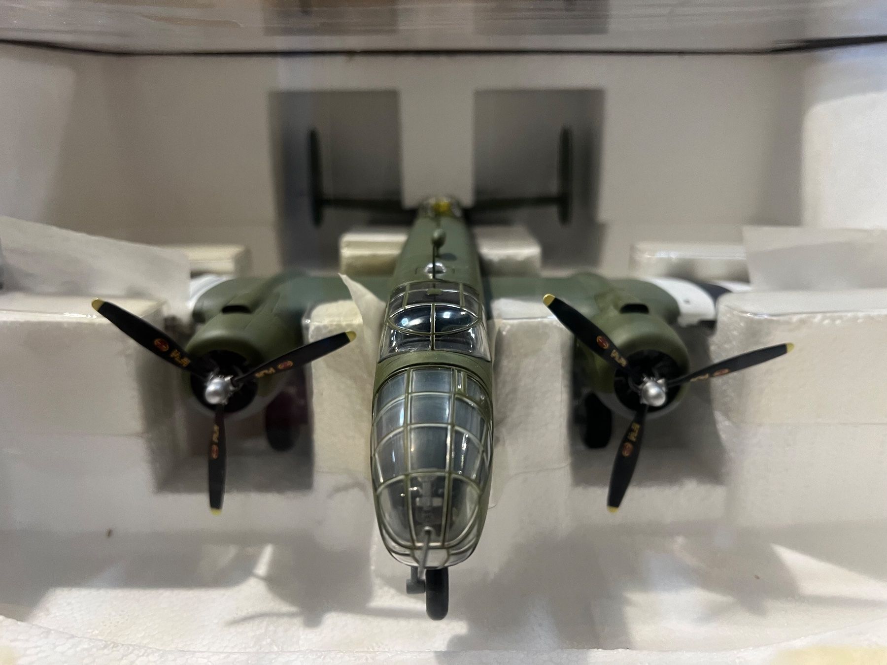 Modellbausätze & Standmodelle: B25 MITCHELL, UK Royal Air Force WWII 98 SQN "GRUMPY" 1:48 – Neu und originalverpackt aus Laufen von ric_9vmm 3