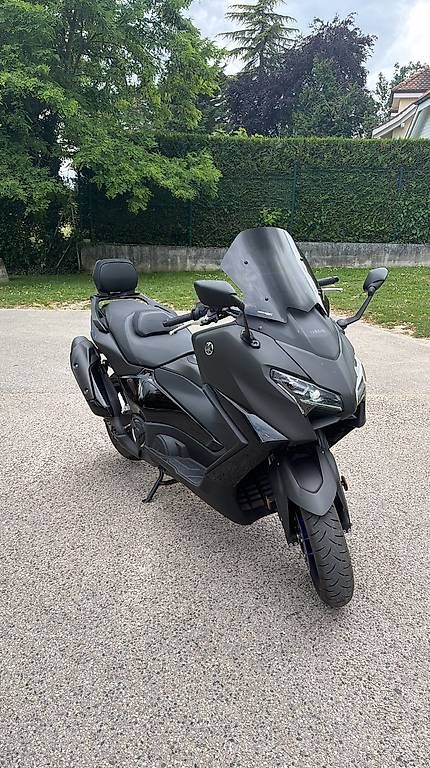 Scooters: Tmax – Gebraucht aus Founex von 18p_8msz 3