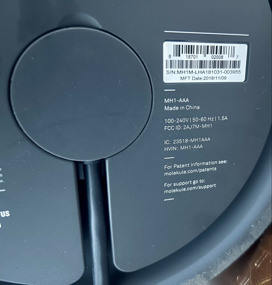 Purificatori d'aria: [MODERN]: Molekule Air Pro Luftreiniger - USA Version – Usato da Arni AG venduto da CreaFlex 4