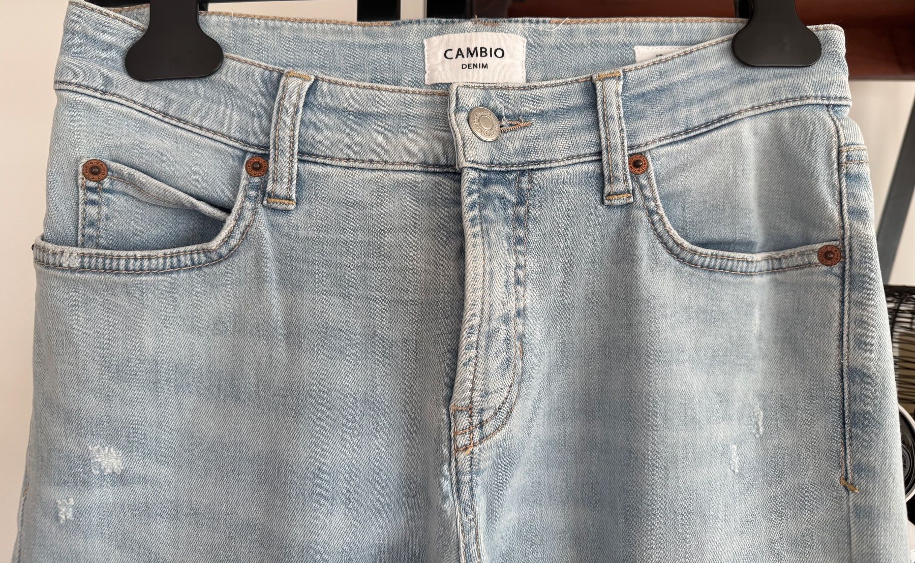 Cambio Jeans: CAMBIO Jeans Gr.36 hellblau Patch Stickerei – Usato da Baar venduto da Jjanet 4
