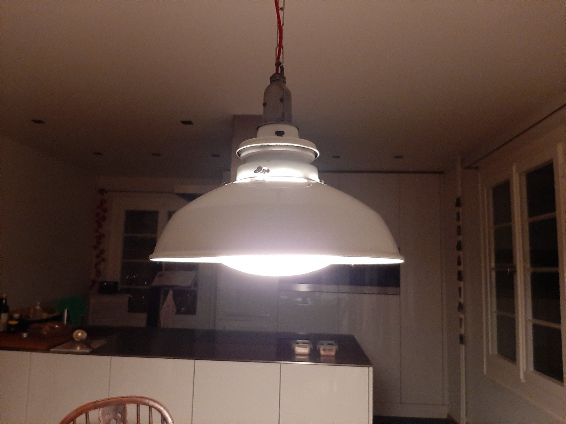 Lampadari & plafoniere: Englische Loftlampe, emailliert – Usato da Luzern venduto da Rich8
