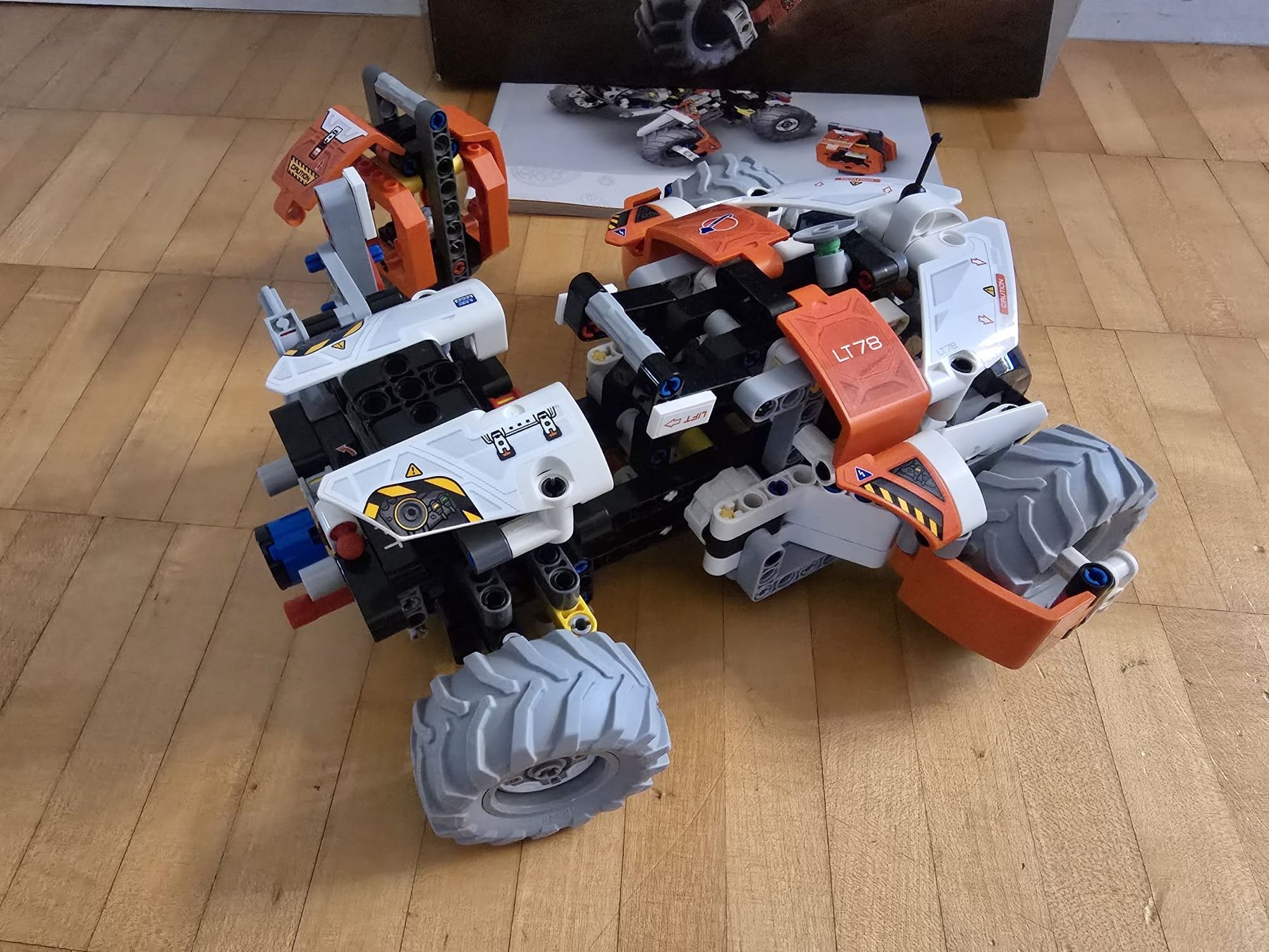 Lego Giocattoli: Lego Surface Space Loader 42178 – Usato da Oftringen venduto da Tunertune 1