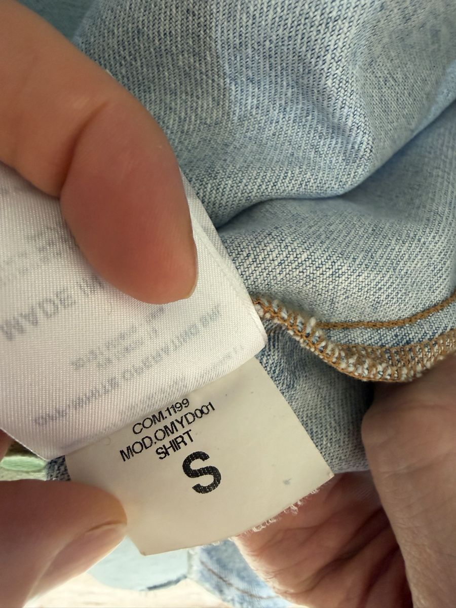 Off-White Giacche: hellblaue Jeansjacke von Off-White – Nuovo (secondo la descrizione) da Zürich venduto da gilbert_co 2