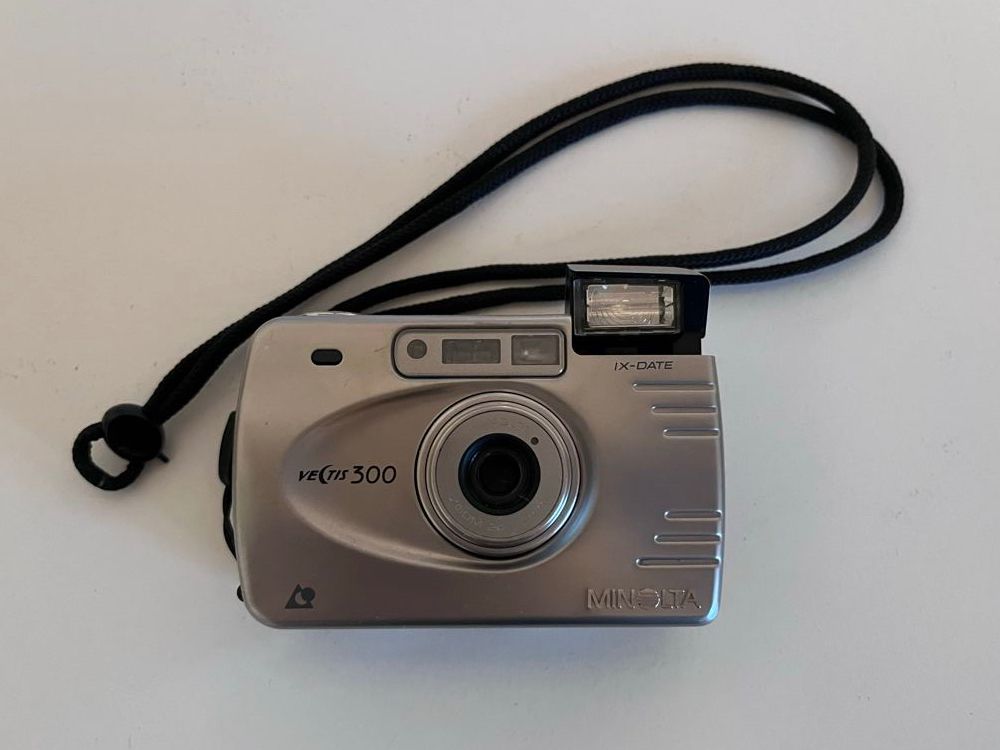Minolta Fotocamera: Minolta Vectis 300 – Difettoso da Corjolens venduto da san_kyv9