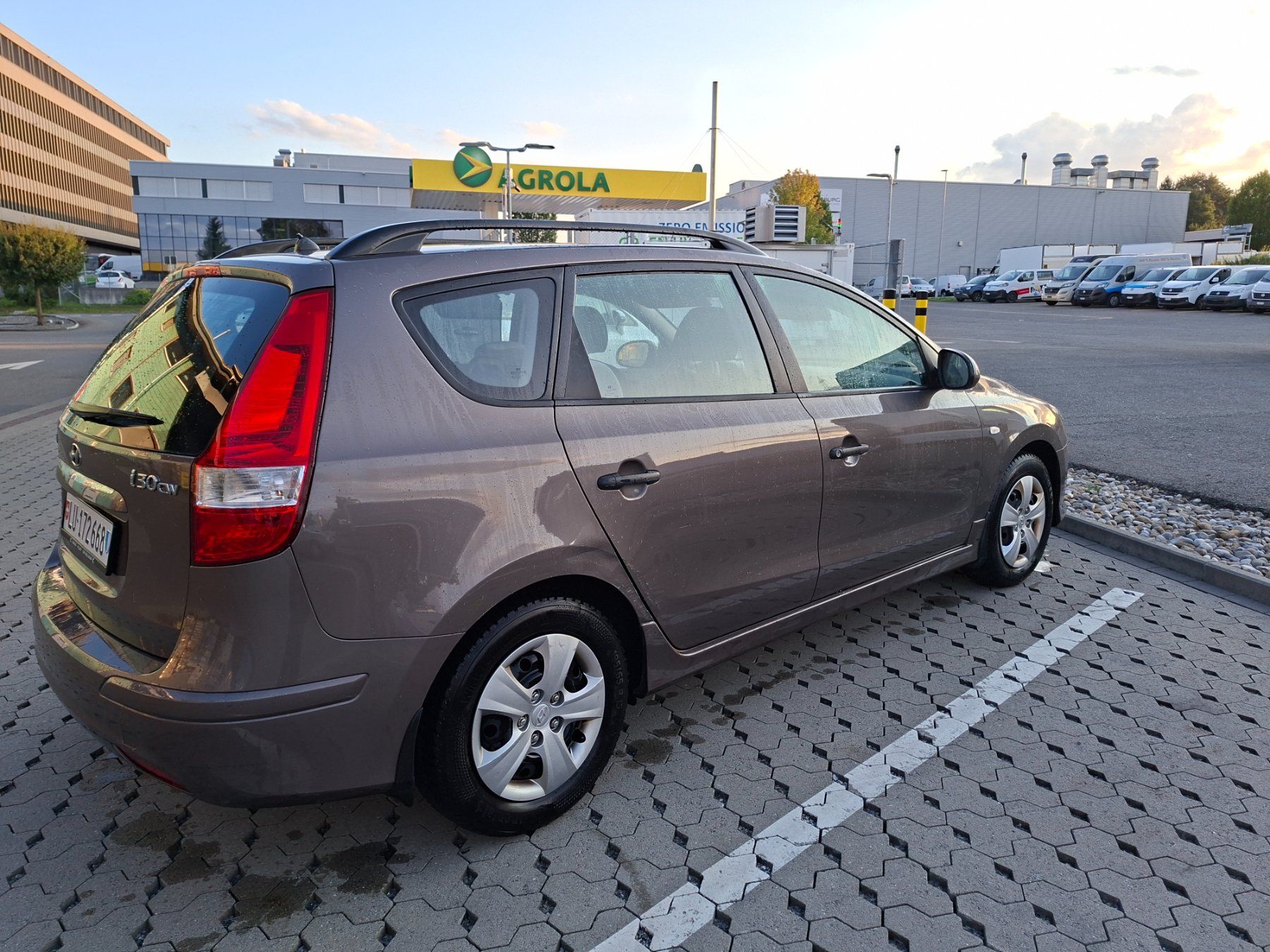 Hyundai Automobili: Hyundai i30 CW Kombi – Usato da Rain venduto da Lauraa04 1