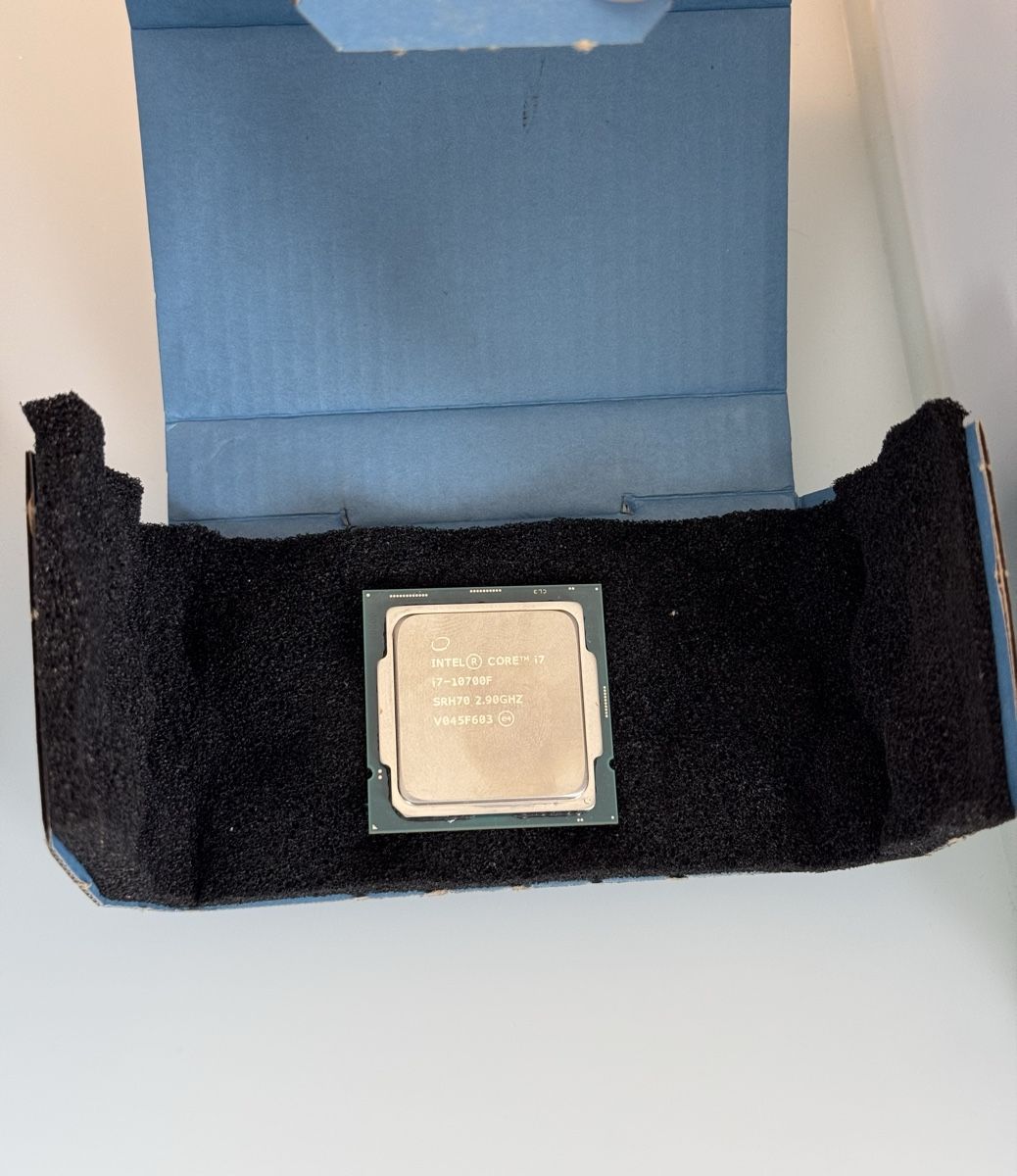 Intel PCs: CPU Intel i7-10700F  – D'occasion à Tagelswangen par Isa036 1
