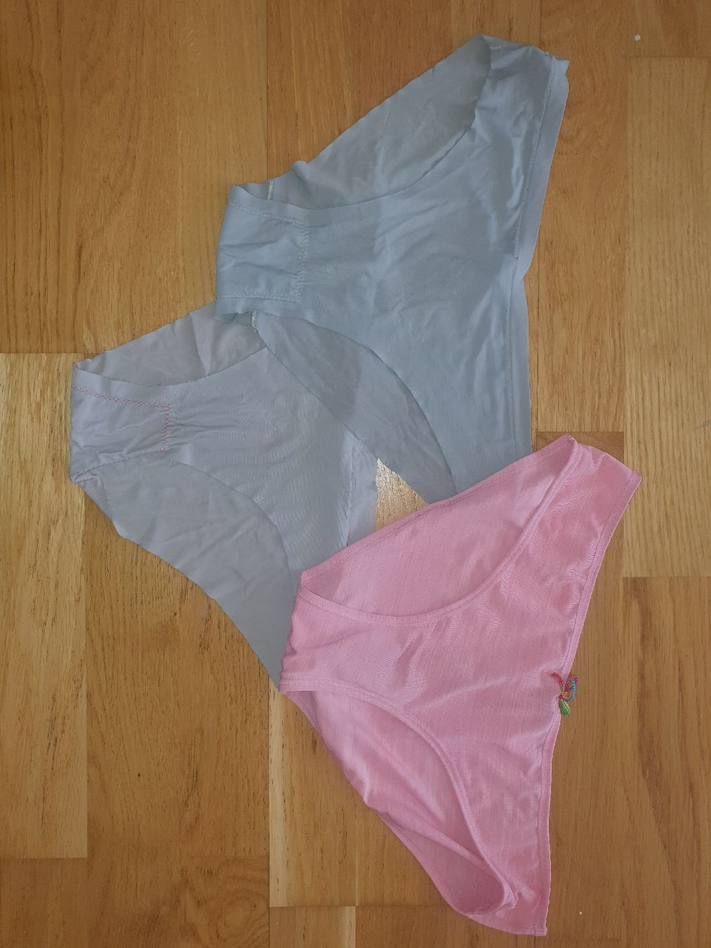 Altra biancheria intima:  Slips – Usato da Moosseedorf venduto da Sonnenschein..