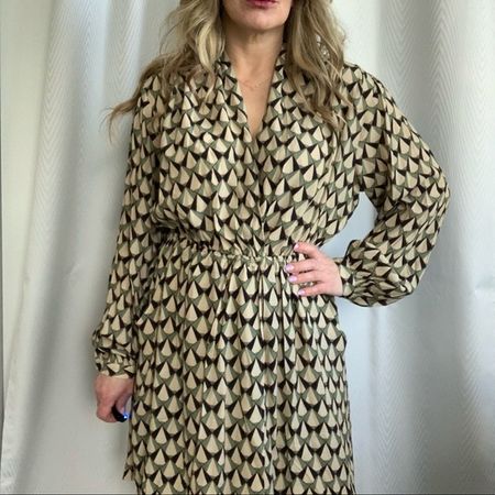 Robe en viscose Mango à motifs - taille S - neuve !