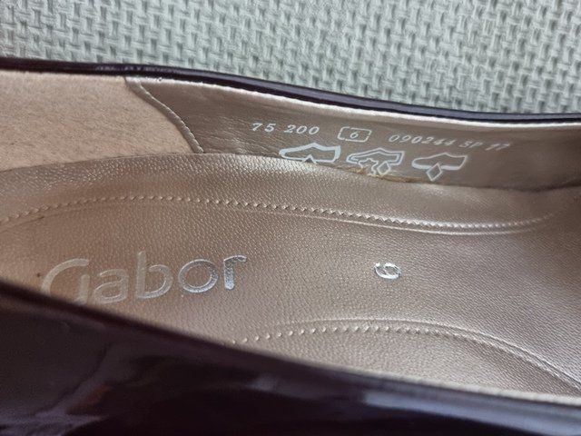 Gabor Scarpe da donna: GABOR Lackleder Pumps dunkelbraun, Gr 6 – Usato da Basel venduto da Mamaree 7