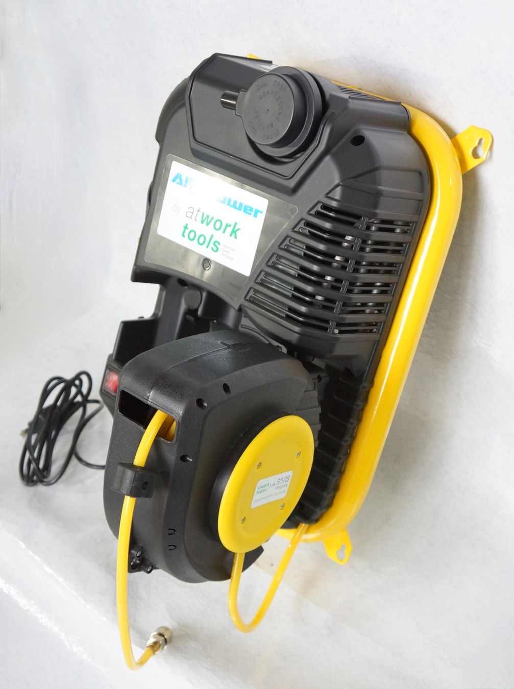 Compresseurs: Kompressor / Wandkompressor / 8 Bar / ölfrei – D'occasion à Rüttenen par atwork-tools 4