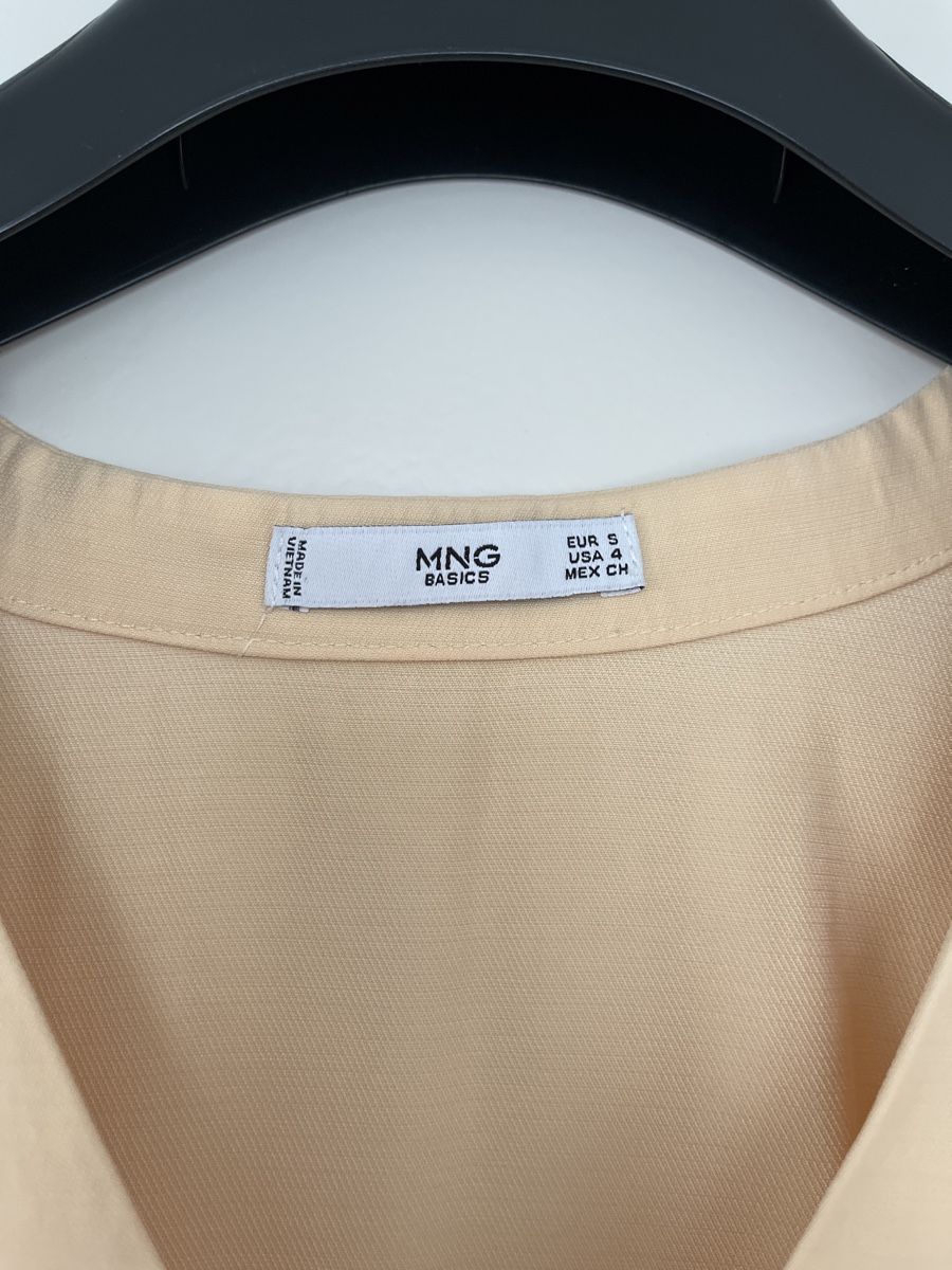 Mango Camicette: Elegante Bluse Mango M – Nuovo (secondo la descrizione) da Herrliberg venduto da spunggi 1