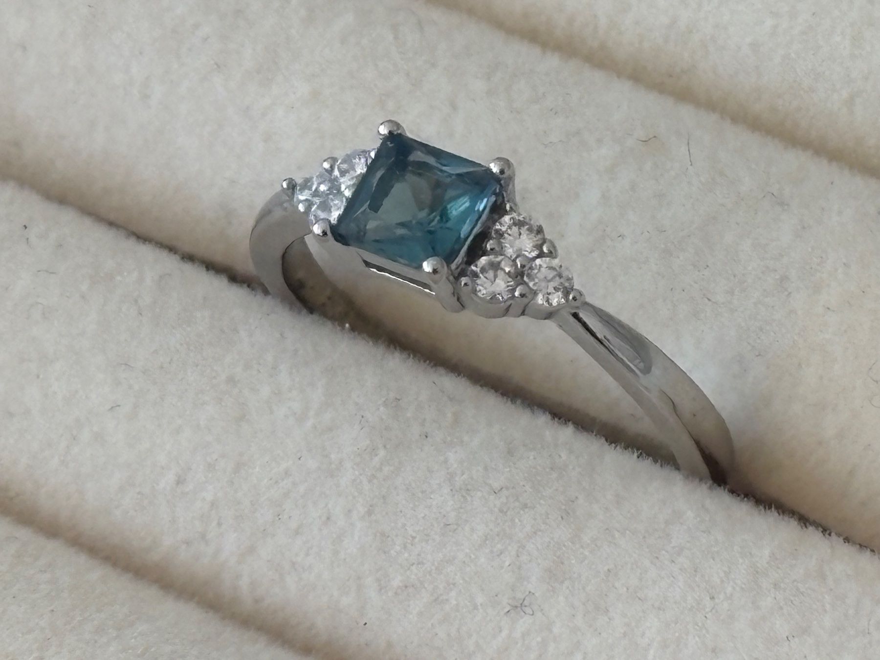Anelli: Luxus Elegante Gr.19/9 Ring Farbe: Silber/blau – Nuovo (secondo la descrizione) da Biel-Bienne venduto da Roserosse13 3