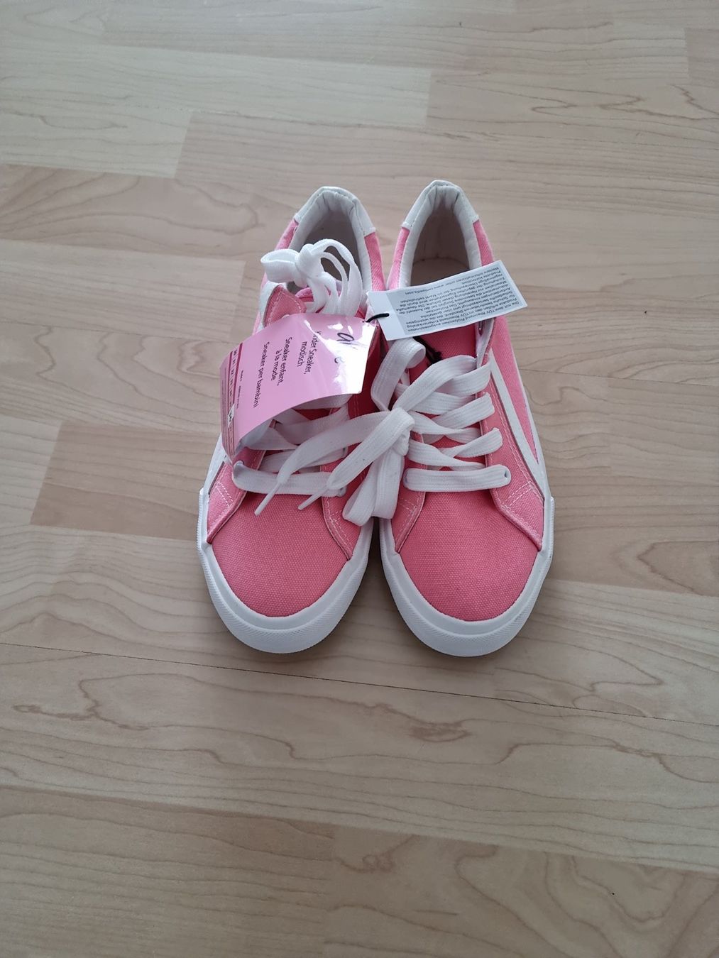 Scarpe per ragazze: Sneaker Mädchen, Grösse 36. – Nuovo e nell'imballaggio originale da Ostermundigen venduto da aydin014 2