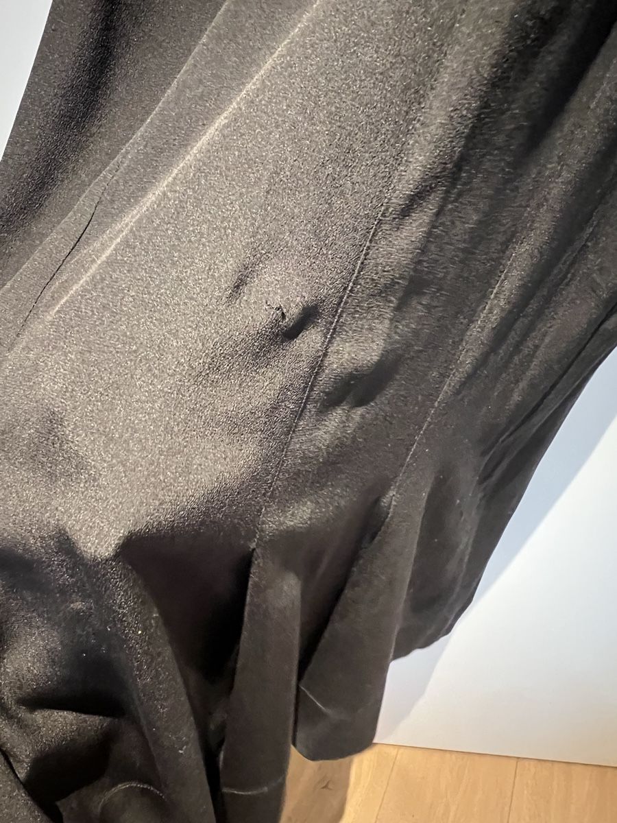 Vestiti: Tom Ford Kleid – Usato da Meilen venduto da Dievondort 1