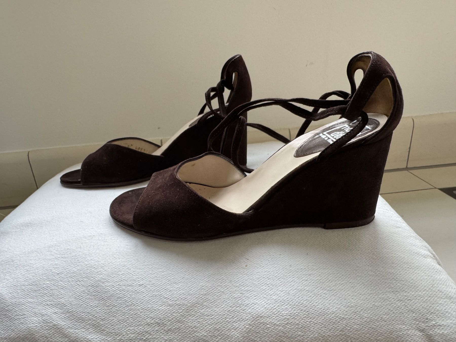 Scarpe da donna: Sandales à talons – Nuovo (secondo la descrizione) da Zürich venduto da odi_ldv8