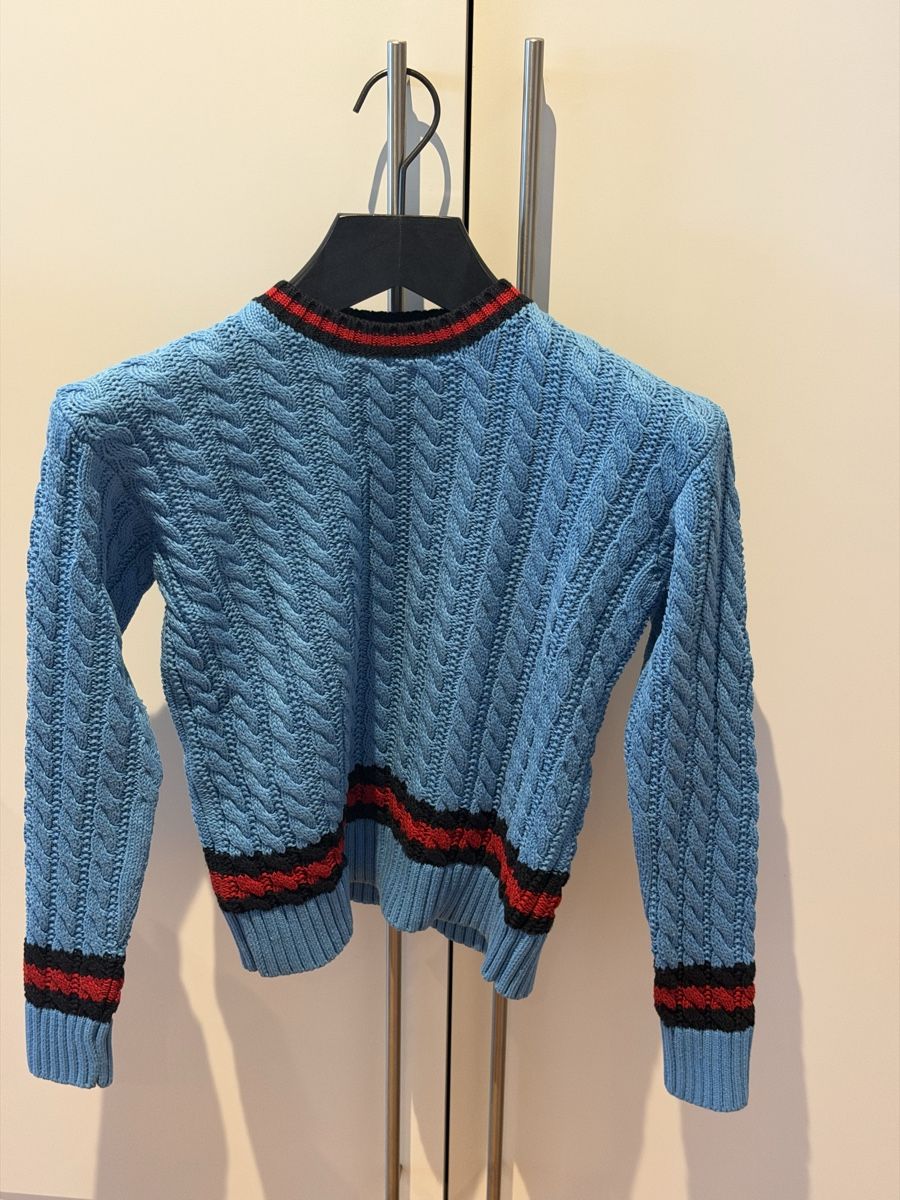 Gucci Maglioni & Felpe: Gucci Pullover hellblau gestrickt Grösse 8 top – Usato da Zug venduto da Phrauto