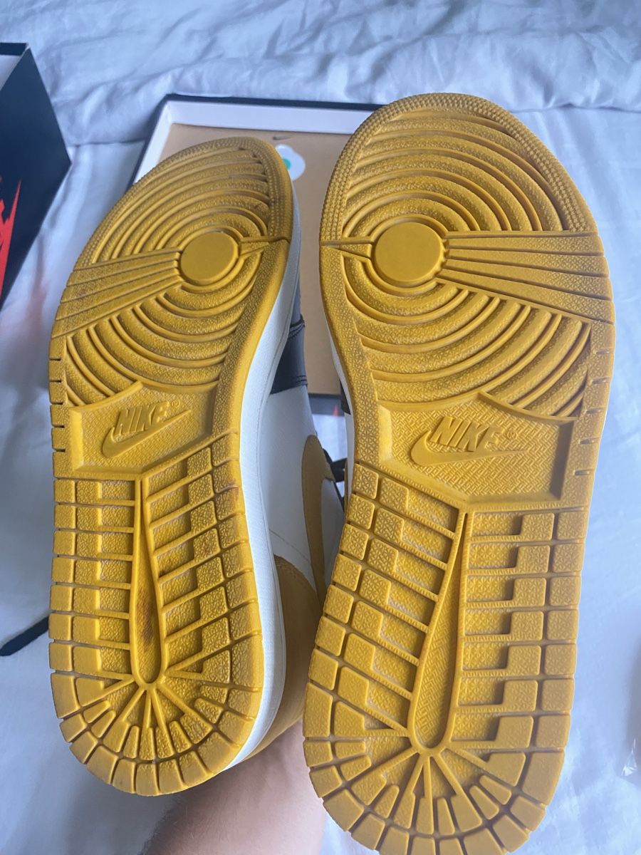 Jordan Scarpe da uomo: Air Jordan 1 Retro Yellow Ochre – Usato da Zürich venduto da micha_mm 4