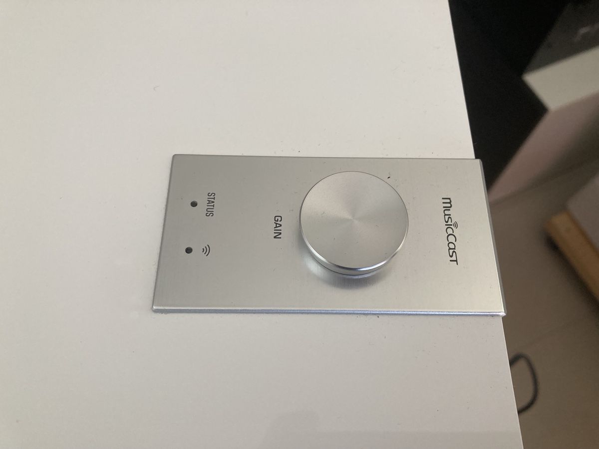 Yamaha Casse acustiche: Yamaha MusicCast Sub100 – Usato da Lenzburg venduto da HanspeterT 1