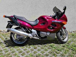 Suzuki GSX 750 F