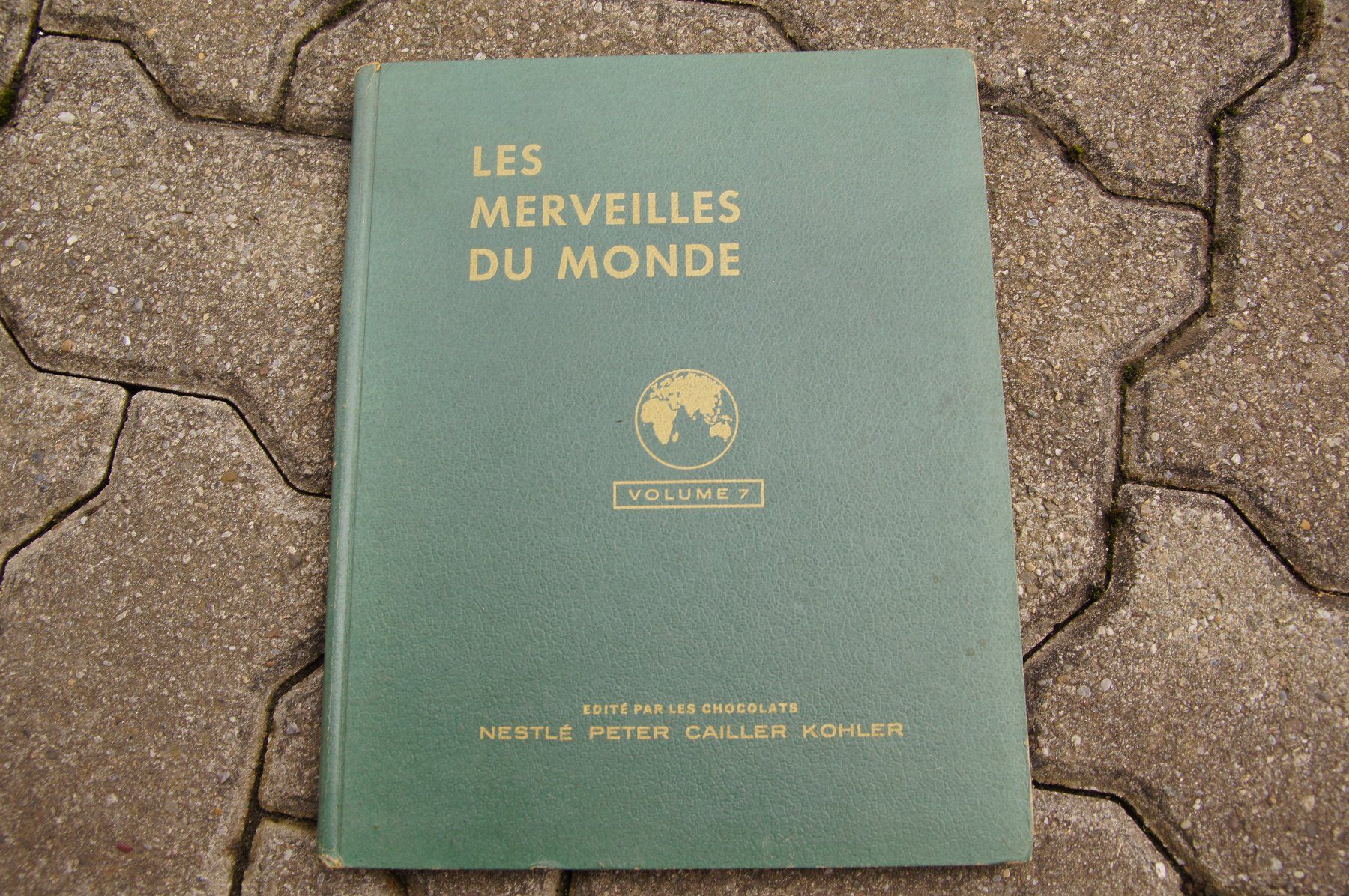 Bücher: Les merveilles du Monde – Gebraucht aus Sierre von Erjou