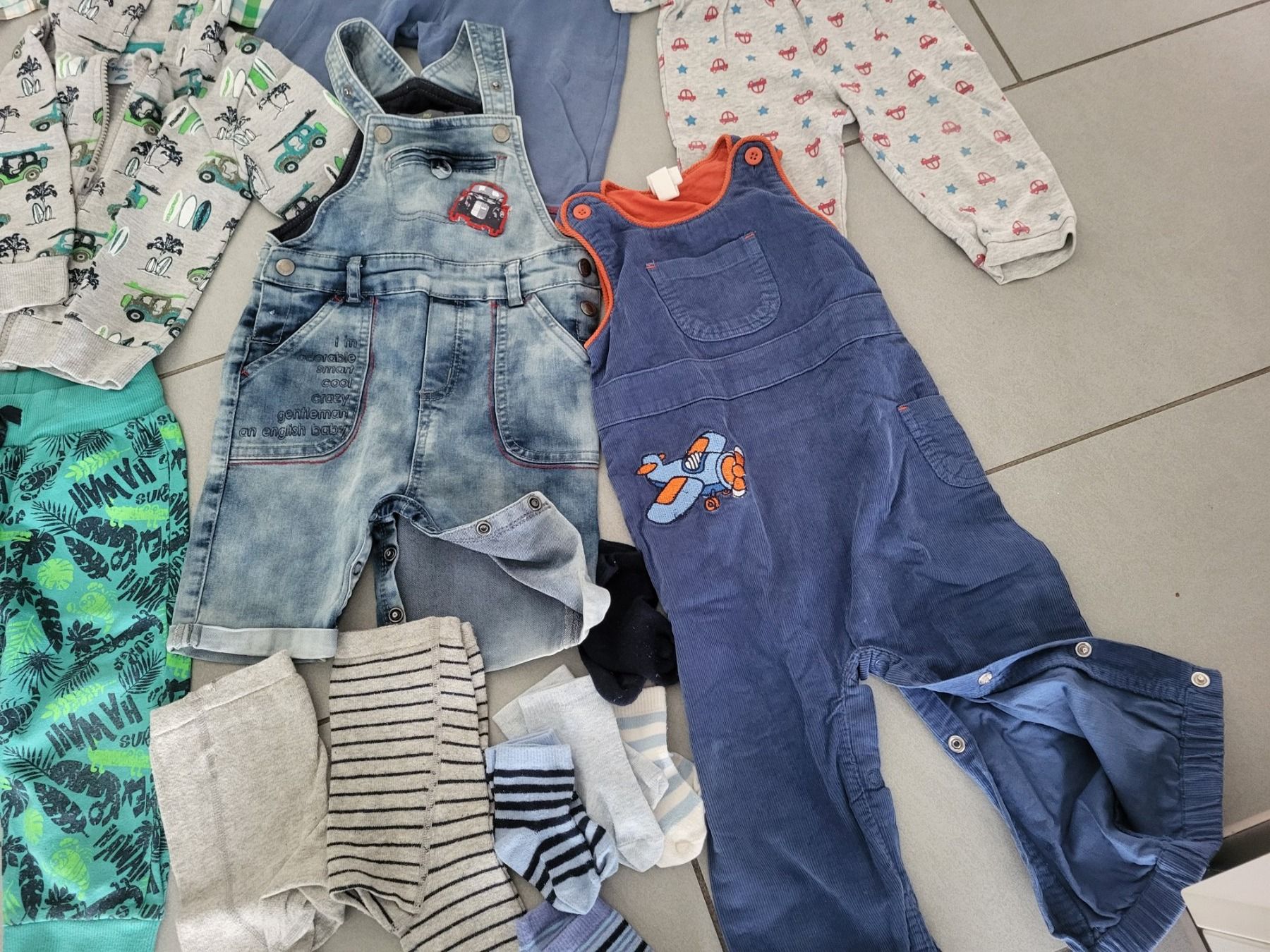 C&A Lotti & Set di vestiti: Kleiderpaket gr. 80 86 Top Zustand – Usato da Boswil venduto da i12i 3