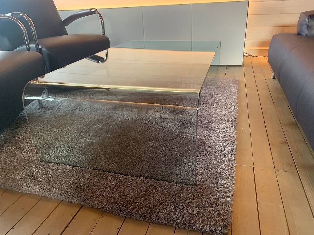 Leolux Sofas: Leolux Sofa Garnitur mit Glastisch und Teppich – Gebraucht aus Gümligen von Troki 2