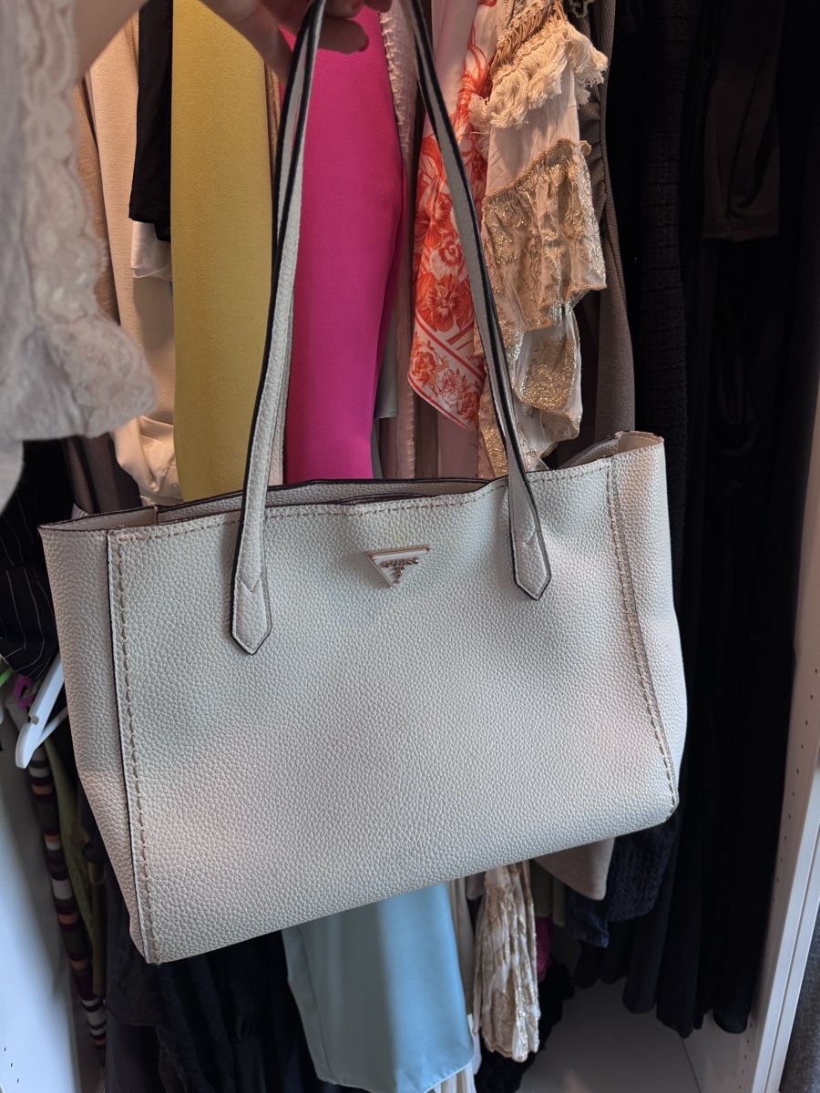 Guess Taschen für Damen: Guess, sac à main – Gebraucht aus La Plaine von sof_b7c6 1