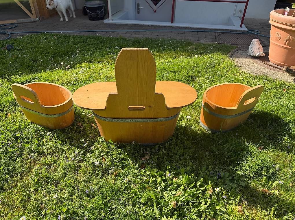 Articoli in legno: 3 Holztröge – Usato da Rickenbach SO venduto da Bazoka13 2