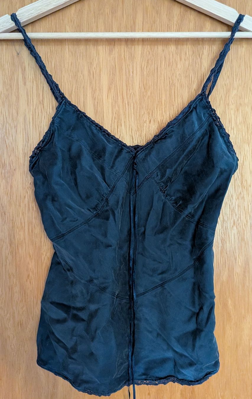 Tops: Damen Top dunkelblau – Gebraucht aus Winterthur von sha_r2k2