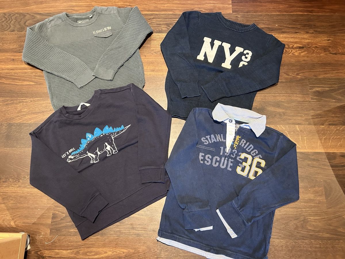 Pulls et sweat-shirts: Winterpullover Paket 9 stk. grosse 122-128 – D'occasion à Romanshorn par Matet07 3