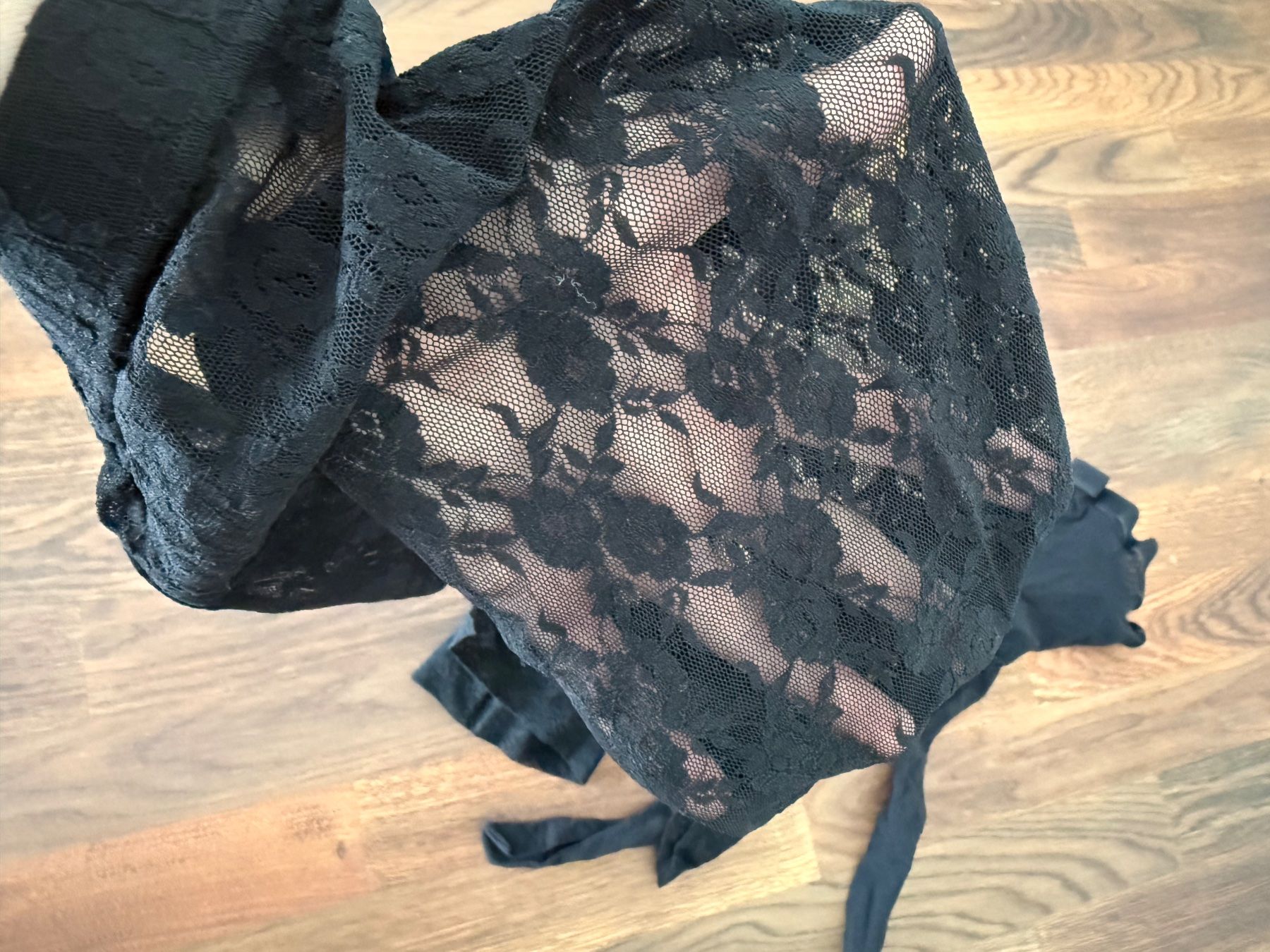 Calzedonia Strümpfe & Strumpfhosen: Strumpfhose Schwarz Spitze Blumenmuster Grösse S – Gebraucht aus Zug von snowwhite5 1
