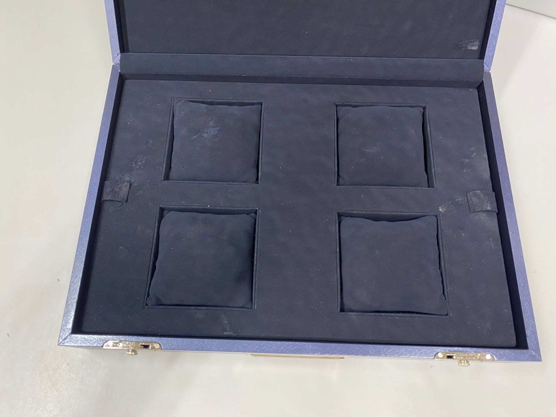 Piaget Uhrenboxen: PIAGET Uhren-Box /i515 – Gebraucht aus Bern von JMsoehne1987 2