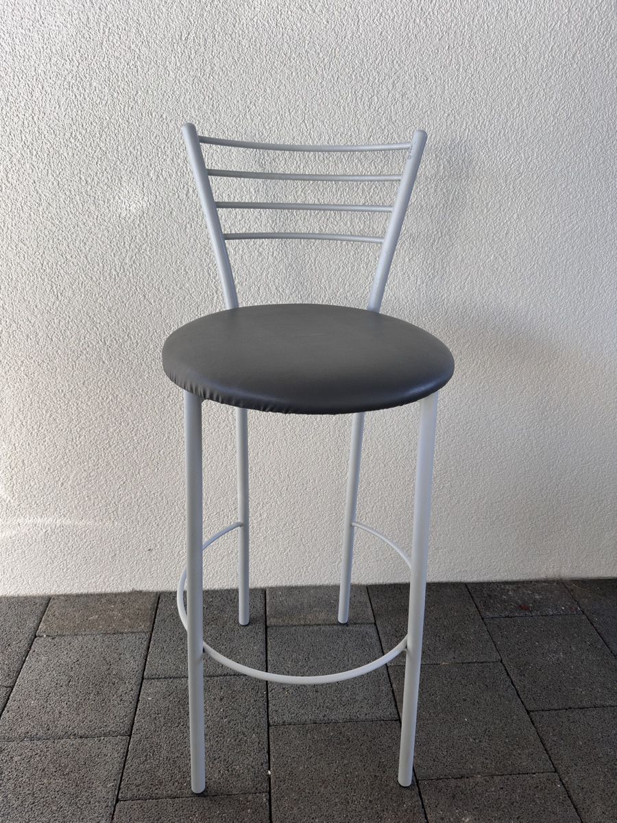 Hocker: Barhocker – Gebraucht aus Grafenried von DAKY33 1