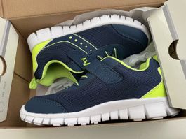 Kinderschuhe Gr 30 originalverpackt 