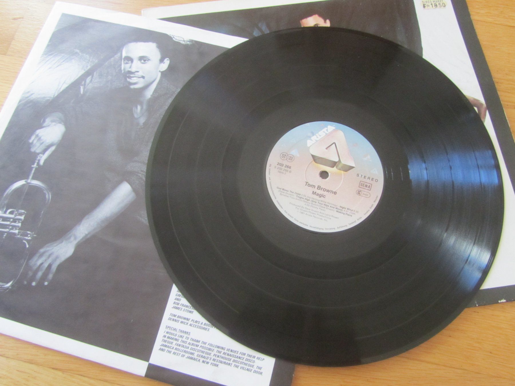 Dischi in vinile: Tom Browne Magic LP    - Jazz-Funk-Soul – Usato da Seengen venduto da mikelele 4